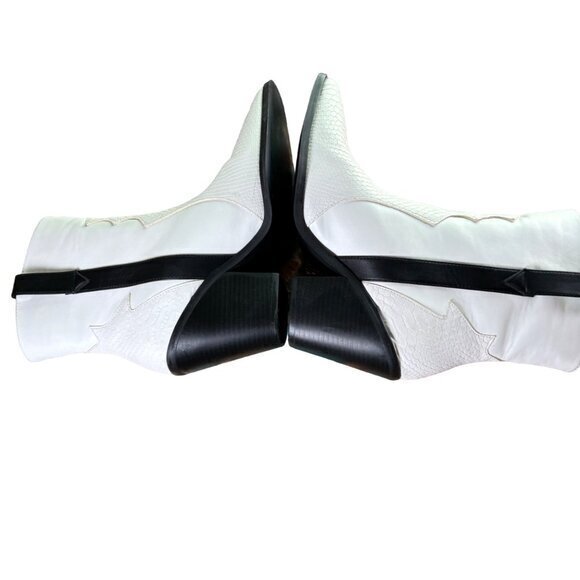 Madden Girl Boots Womens 9M White Holsterr Western Mid Calf Snake Pointed - Picture 9 of 10